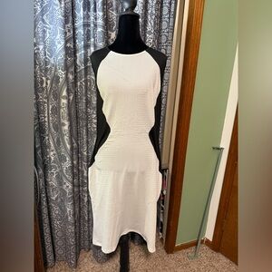 Black and White Sleeveless Dress illusion design 2xl